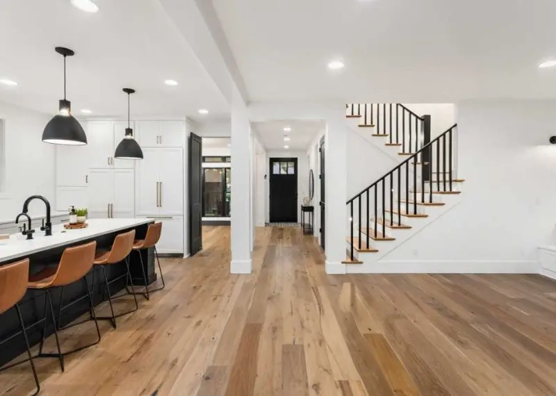 Laminate Wooden Flooring